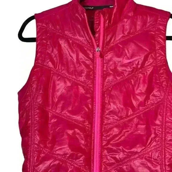 Nike Golf Women’s Lightweight Pink Puffer Vest Size Medium Tall - Picture 2 of 10